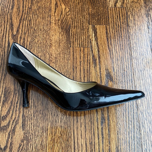 Nine West Patent Stiletto Heels - Black -  Sz 6 - Picture 4 of 16